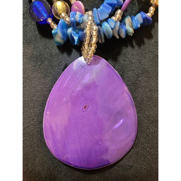 Women's Purple Teardrop Pendant Necklace With Blue Beads And Multi Strand Design - Picture 3 of 7